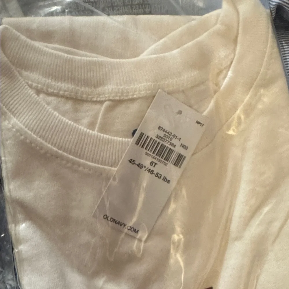 Old Navy Cream Johnny cash‎ Tennessee